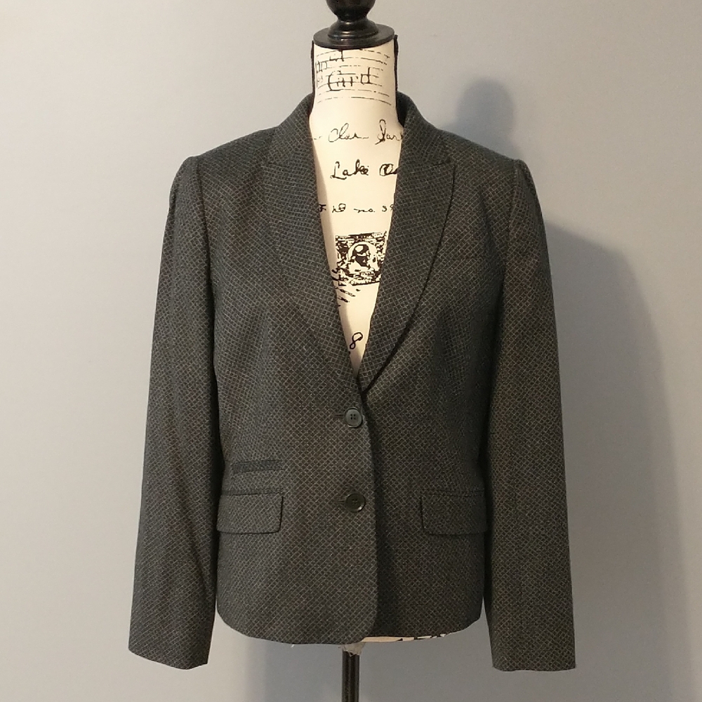 Talbots Jacket with Notched Lapel and Structured Fit